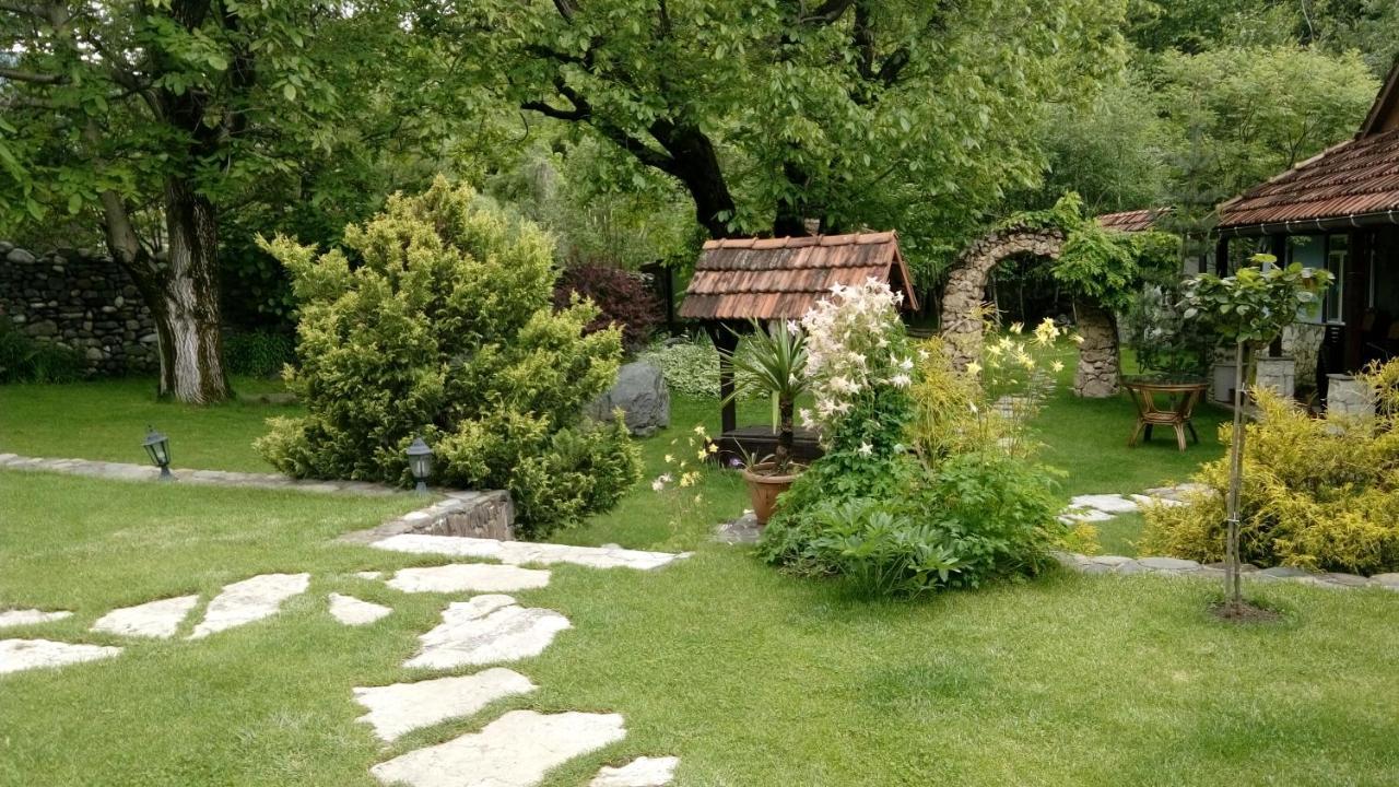 ディリジャン Eco Garden Bed & Breakfast エクステリア 写真
